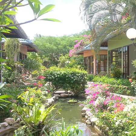 Ekman Garden Resort Сичон Екстериор снимка